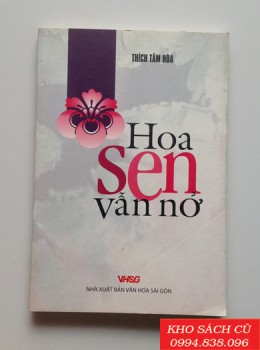 Hoa Sen Vẫn Nở
